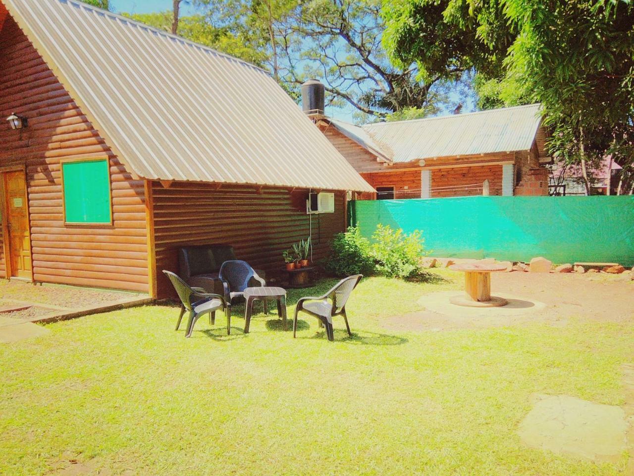 Cabanas Merale Excelente Ubicacion Puerto Iguazu Exterior photo